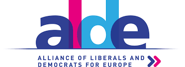 Liberalerna hette tidigare folkpartiet liberalerna, men bytte namn i november 2015. Liberalerna Logotyp Liberalerna L Andrar Sig Sydsvenskan Liberalerna Ar En Del Av Rachelz Madman