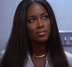 Monica Bellucci ou Kenya Moore : r/VindictaRateCelebs