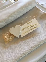 Nozze d'oro vuole anche significare oltre a stare bene insieme, tanti sacrifici, tante pene, ansie, e anche gioie ma sopratutto dei nervi. Segnaposto Handmade Oro Nozzeoro Anniversario Segnaposto Matrimonio Allestimenti We Nozze D Oro 50esimo Anniversario Di Matrimonio Segnaposto Matrimonio