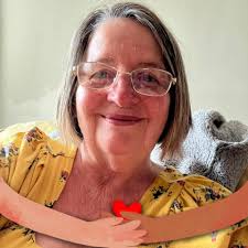 Are there any left-handed crochet experts in the village who would be  willing to give my daughter a lesson please? She's decided to learn it as  part of her Duke of Edinburgh