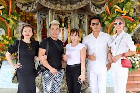 Maybe you would like to learn more about one of these? Tinh Anh Em Ä'ang Ghen Tá»‹ Cá»§a Danh Hai Hoai Linh Va Diá»…n Vien Thien Báº£o Sao Viá»‡t Viá»‡t Giáº£i Tri