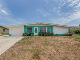 Local deals, coupons, sales, specials, events, activities, reviews, real estate listings, business directory. Venice Gardens Fl Real Estate Homes For Sale Point2