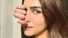 Keanu Reeves, Carrie-Anne Moss Return For 'Matrix 4'