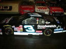 Founded in 1948 by bill france, nascar is the nation's when you want to sell your nascar diecast collection, you must know how much you want to sell. 3 Dale Earnhardt Sr Oreo 2001 Gm Goodwrench Service Plus Monte Carlo Nascar Diecast Car Model Diecast