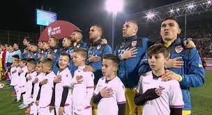 Frodi benjaminsen (hb torshavn), gilli sorensen (aalborg bk), pol johannus justinussen (nsi runavik). Romania Insulele Feroe 4 1 Romania A Facut Show Cu Feroe Deac Puscas Si Keseru Au Marcat Pentru Tricolori Hagi Jr Meci Perfect Video Rezumat Sport Ro