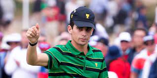 Chris kirk, troy merritt and max homa are t3 just one shot back, while matthew wolff and will zalatoris are also in the hunt. Teuerstes Medikament Der Welt Golf Star Sammelt Millionen Fur Seinen Kleinen Cousin Mopo