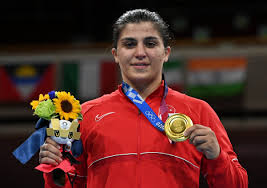 Jun 08, 2021 · milli boksör busenaz sürmeneli, fransa'nın başkenti paris'te düzenlenen 2020 tokyo olimpiyatları avrupa kota müsabakaları'nda kadınlar 69 kiloda altın madalya elde etti. Krpvjc5df70gm