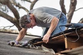 3 Simple DIY Roof Repair Tips (2021 Beginners Guide)