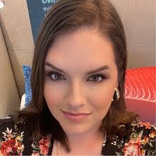 Alexis Benedict's Instagram, Twitter & Facebook