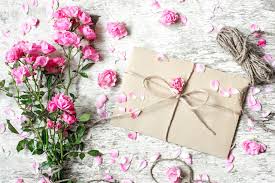 Papierhochzeit Geschenke Spruche Zum 1 Hochzeitstag Desired De 1 Hochzeitstag Geschenk Hochzeitstag Geschenk Hochzeitstag