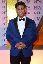 Love Islands Jordan Hames Left Ntas Holding Hands With Dancing On Ice Star Vanessa Bauer Thentas Loveislan Love Island Dancing With The Stars Ice Dance