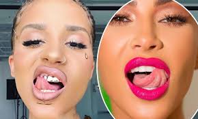 Kim Kardashian is accused of ripping off concept for new lipstick  collection ads | Daily Mail Online