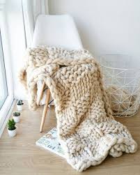Find this yarn at ow.ly/kvwj30lhqua find giant knitting needles at ow.ly/yime30lhxg7 subscribe to our channel. Chunky Knit Blanket Luxury Bed Runner Giant Cream Throw Merino Wool Rug In 2020 Knitted Blankets Chunky Knit Blanket Knitted Throws