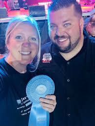 Tailgate Guys BBQ żied/et ritratt ġdid.