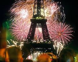 Paris New Year S Eve With Images Paris New Years Eve New Year S Eve Around The World New Years Eve Fireworks