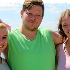0221 / 934 708 900. Schwiegertochter Gesucht Rtl Kandidat Philipp Entscheidet Sich Zwischen Michelle Und Fiona Vip