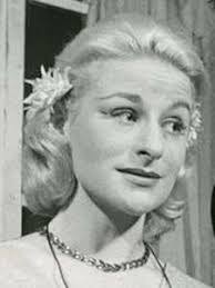 Genevieve Lyons's Instagram, Twitter & Facebook