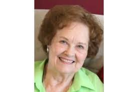 Karen Presson's Instagram, Twitter & Facebook