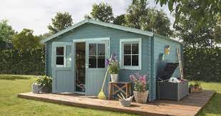 l abri de jardin un rangement exterieur malin et joli abri de jardin cabane jardin idee terrasse maison