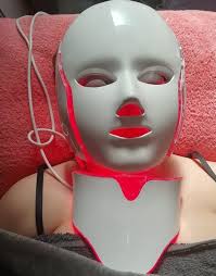 Bonus points go to the usb output port that. Carley Studios L Phototherapy Facial L Port Elizabeth