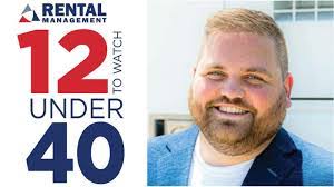 Darren Randle's Instagram, Twitter & Facebook