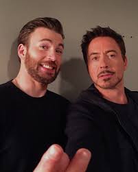 Might seem like an unlikely pair, but it turns out they're great friends. Robert Downey Jr On Twitter Look Who I Found And Yes We Are Expecting Chrisevans Jimmykimmel Https T Co Im7jgysk4u