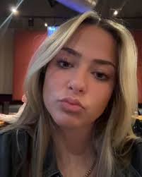 Hey guys! i'm ani im from orange county, ca and i'm committed to cal poly  for food science! i love tanning at the beach, going to the pool, napping,  concerts, traveling, going