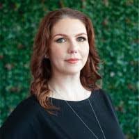 Maura Dowd's Instagram, Twitter & Facebook