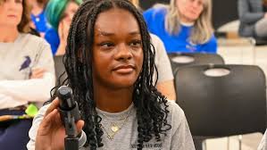 📚🏆 Middle School Battle of the Books! 🏆📚 Our Middle School Battle of  the Books competition put students' reading skills to the test as they  competed for the top spot! 🎉 We