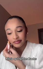 Alicia Barela's Instagram, Twitter & Facebook