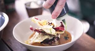 Nov 24, 2017 · plating presentation through history has changed dramatically, just think of the difference between the plating of classical french fine dining compared with that of the modern approach of chefs like ferran adria. Food Plating 101 Mastering The Basics Unilever Food Solutions