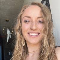 Stephanie Rydell's Instagram, Twitter & Facebook