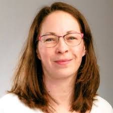 Noemi Hill's Instagram, Twitter & Facebook