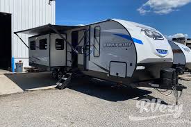 Headquartered in elkhart, indiana manufactures class a motorhomes, class c motorhomes, fifth wheels and travel trailers. Rent My 2021 Forest River Alpha Wolf 26rl L Rv From 120 Night Rvezy