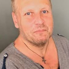 Wetherspoons in Brighton Marina has closed suddenly due to reports of an  "incident"