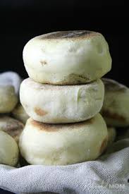This Sourdough English Muffin Recipe Makes Incredibly Fluffy Soft And Delecta In 2020 Sourdough English Muffins Sourdough English Muffin Recipe English Muffin Recipes
