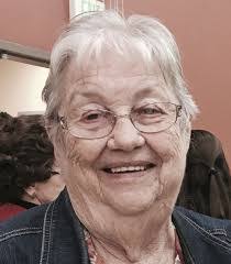 Jeanie Decker's Instagram, Twitter & Facebook