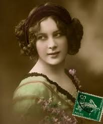 Lisa Winnie (lisaisacat)