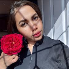 Can you show me pictures of your Princess Alexandra of Kent, Carding Mill &  Gertrude Jekyll roses?