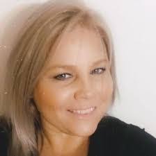 Dale Earle's Instagram, Twitter & Facebook