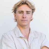 100+ profils pour “Norris”