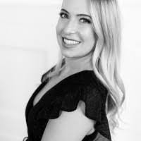 Darby Baker's Instagram, Twitter & Facebook