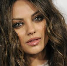 Genau das passierte jetzt mila kunis (28), die dabei jedoch eine erstaunlich gute figur machte. Sexiest Woman Naturschonheit Mila Kunis Die Perfekte Freundin Welt