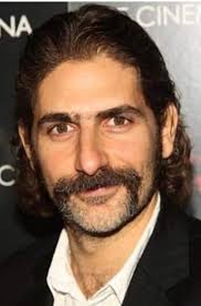 They should make a movie adaptation, yes ? ;)