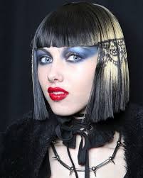 Betsey Johnson backstage makeup look