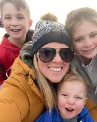 Cameron Shipley's Instagram, Twitter & Facebook