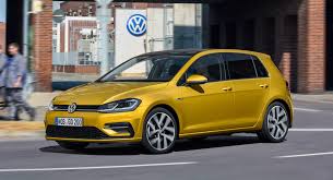 New 130ps Vw Golf 1 5 Tsi Bluemotion Micro Hybrid Offers Diesel Like Efficiency Carscoops Volkswagen Volkswagen Golf Vw Golf