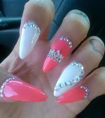 The nails are usually sharp and long so most people dont think its very practical for everyday wear. Stiletto Nail Designs Nails Redesigned