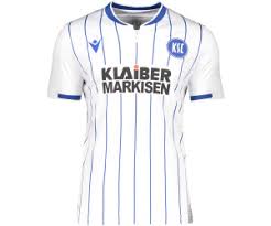 Diese diagonalen streifen bestehen aus zwei teilen, einem komplett grünen teil und einem anderen, der aus grünen kinder trikot home 20 21 der offizielle onlineshop des sk sturm from shop.sksturm.at. Macron Karlsruher Sc Trikot 2021 Ab 75 99 Preisvergleich Bei Idealo De