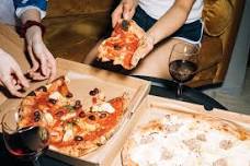 Pizza, Prosecco & Pottery Painting
